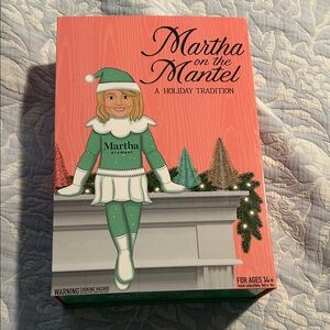 Martha Stewart Holiday Tradition Set in Green and White NEW